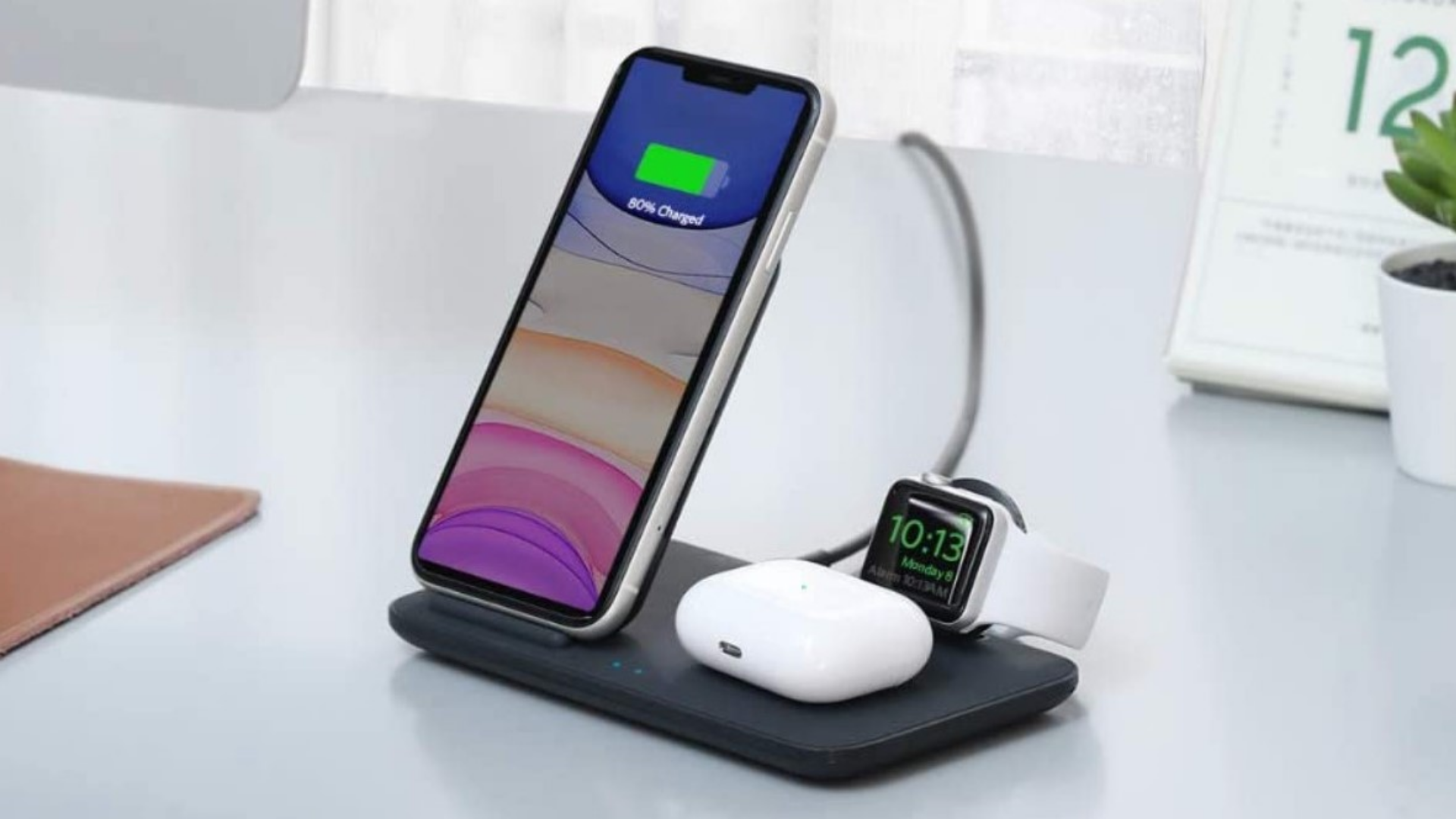 Ankerから1台でスマホ＋イヤホン＋Apple Watchが充電できる『PowerWave+ 3-in-1』が登場
