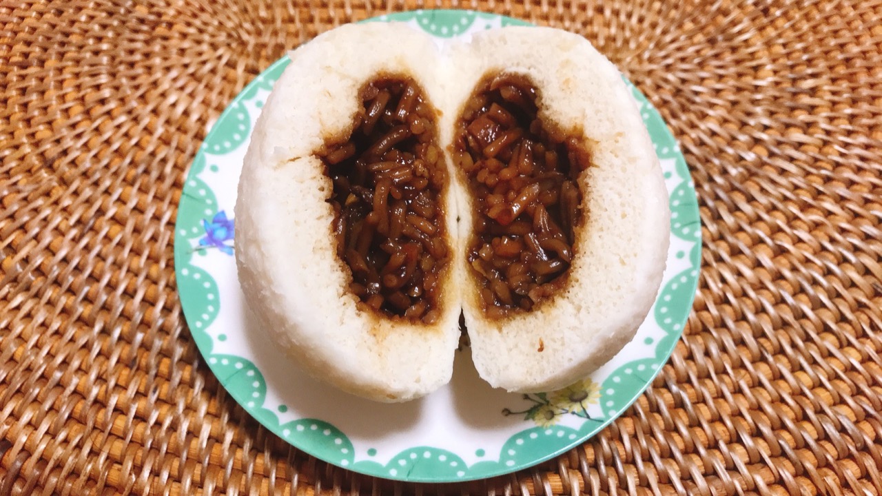 こってり焼きそばが入った中華まんが爆誕!!この冬一度は食べて欲しいオススメコンビニグルメ♪ #ファミマ