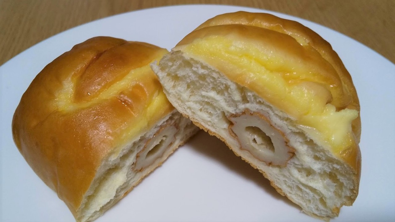 【ファミマ】新商品「ちくわパン」実食レビュー!! ツナマヨとちくわの食感がたまらない♪ #ファミマ