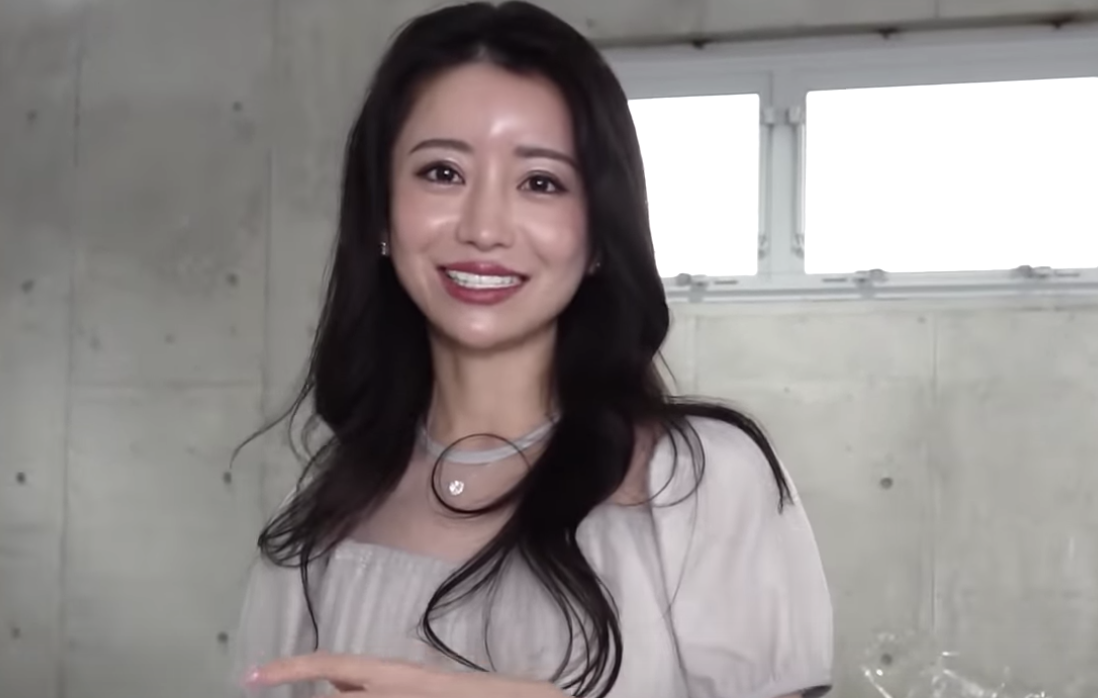 キャバ嬢社長 愛沢えみり 姉ageha 卒業を発表 モデルデビュー当時 雑誌に出ることは道を外したと思っていた と告白 Appbank キャバ嬢社長 愛沢えみり 姉ageha 卒業を発表 モデルデビュー当時 雑誌に出ることは道を外したと思っていた と告白 Appbank