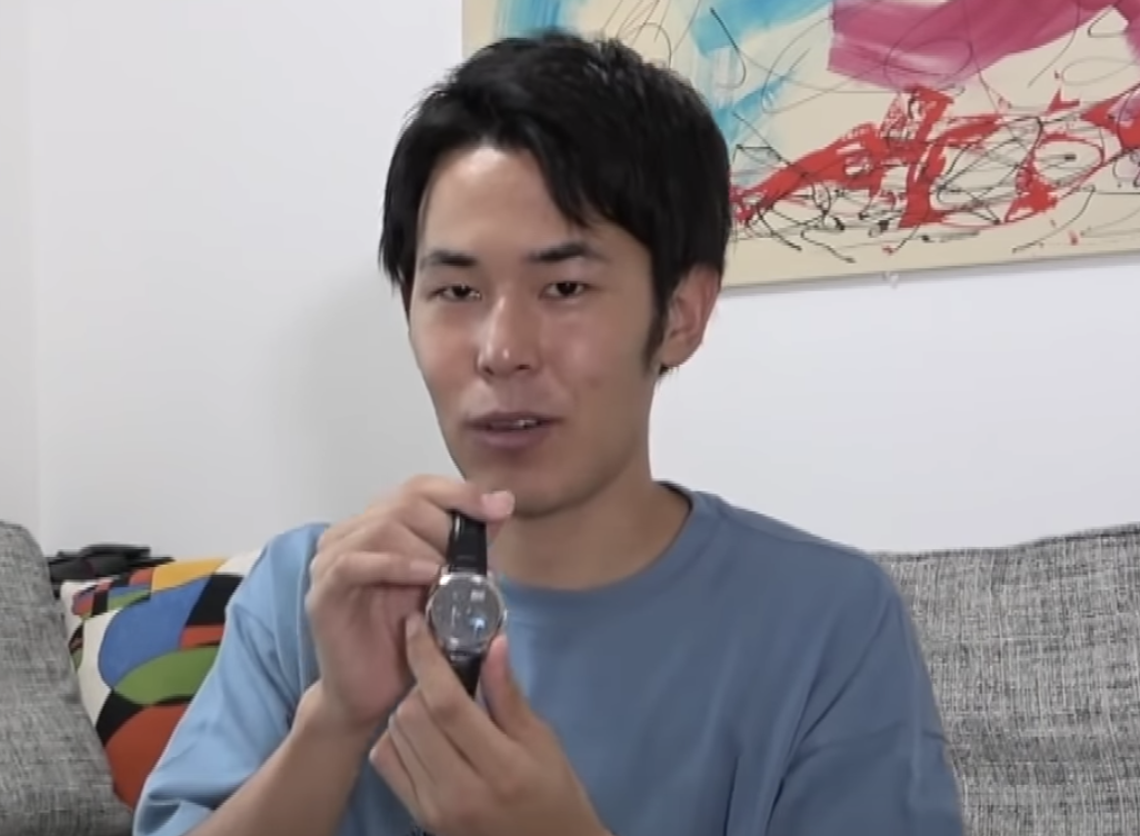 東海オンエアのりょうが自身の腕時計を紹介 紹介するのは高級時計ばかりで 視聴者からは驚きの声 Appbank 東海オンエアのりょうが自身の腕時計を紹介 紹介するのは高級時計ばかりで 視聴者からは驚きの声 Appbank