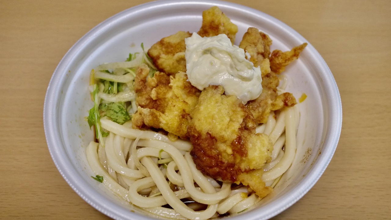 【丸亀製麺】人気No.1『タル鶏天ぶっかけうどん』が今年も登場! テイクアウトでもおいしい♪