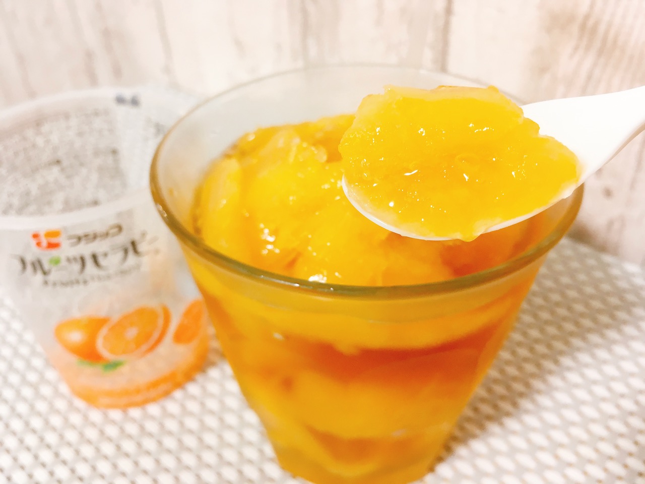 ゼリーの新しい楽しみ方 冷凍フルーツセラピー アイスティーで新食感ドリンク作ってみた アレンジレシピ Appbank