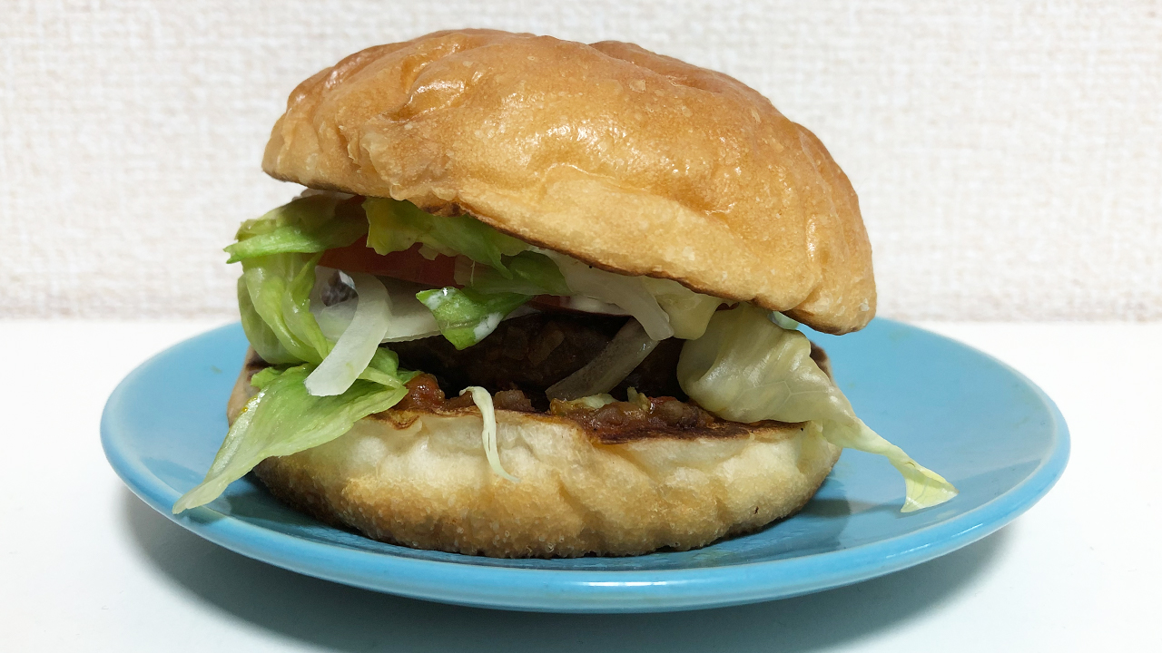 【ロッテリア】数量限定「ジビエ鹿肉バーガー エゾ鹿ラグーソース」食べてみた!! 旨味たっぷり鹿肉×スパイシーソースが相性抜群で美味しすぎっ♪