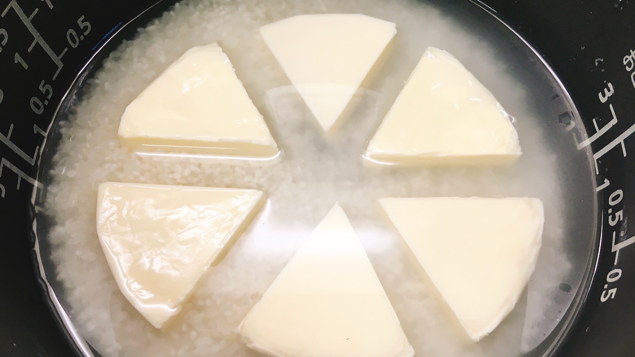 【レシピ】米＋6Pチーズだけで作る炊き込みご飯が万能すぎた♪ バターライスの濃厚版だっ!! #アレンジレシピ