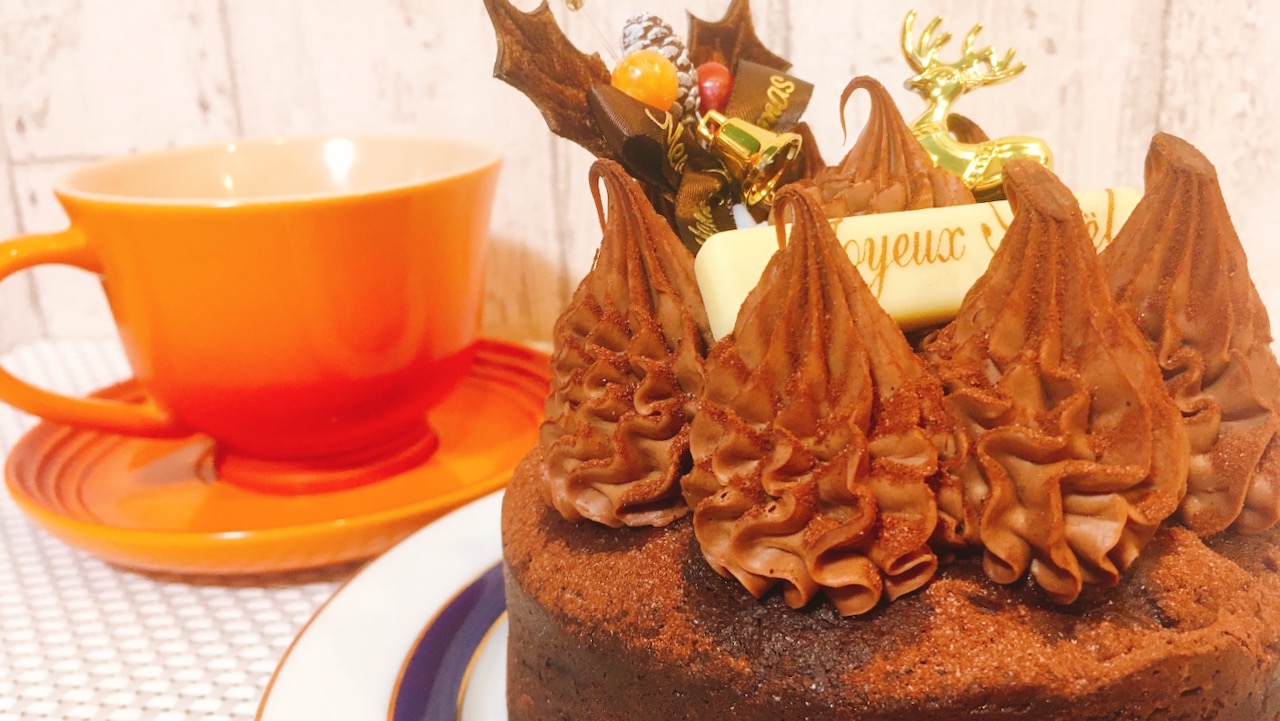【実食レポ】これがカカオ豆の味か…!! チョコ好きを唸らせるどっしり濃厚クリスマスケーキをお取り寄せ♪ #Makuake