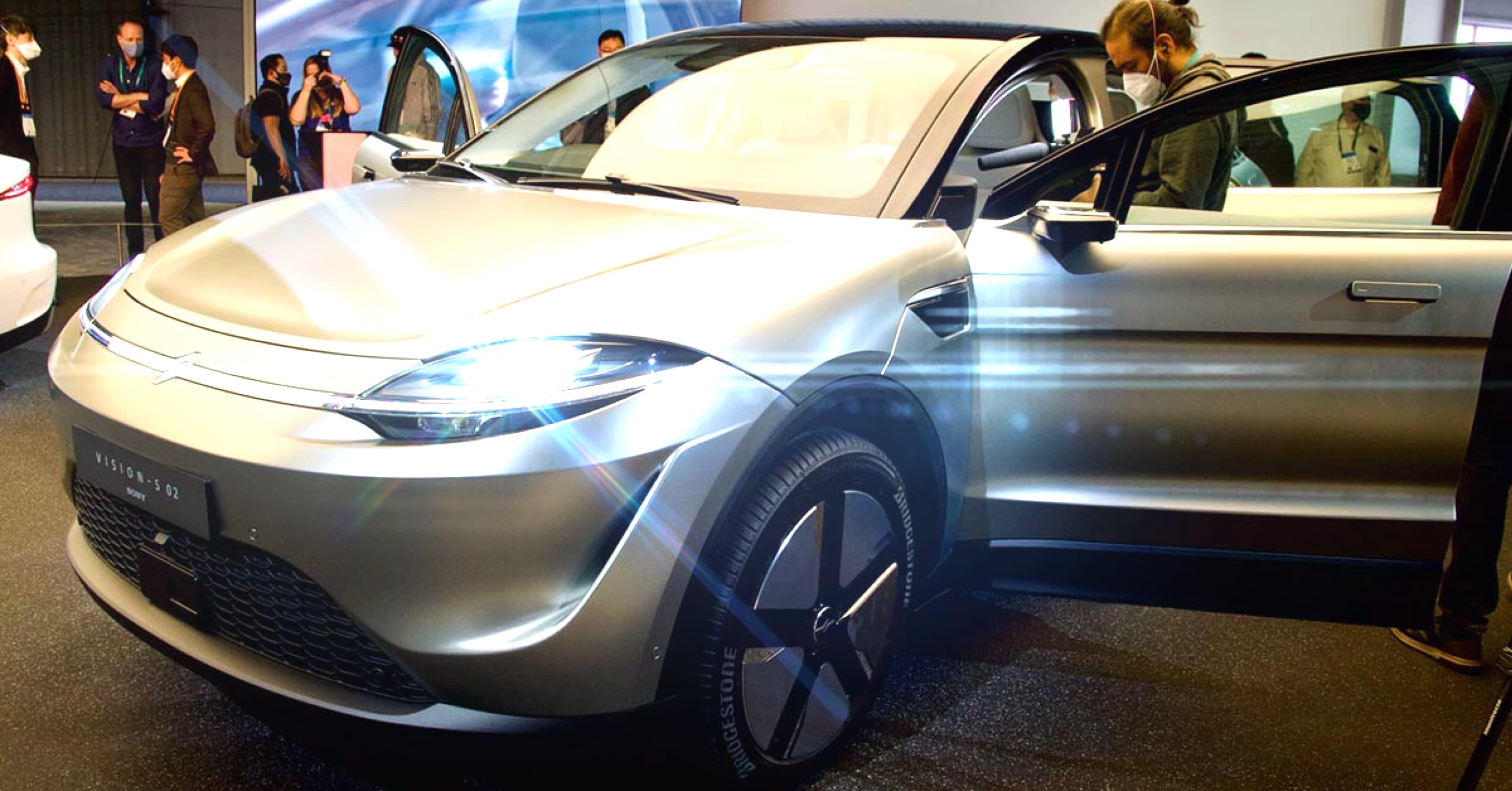 ソニー新会社のEVコンセプトカー「VISION-S 02」の実物をCES 2022で激写してきました