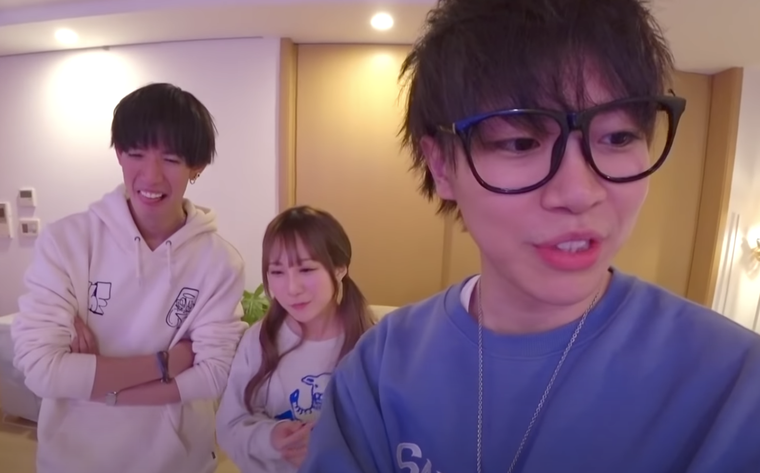 アポ無し直撃 スカイピースがきりたんぽの家を勝手にルームツアー きりたんぽの手料理に感激 Appbank