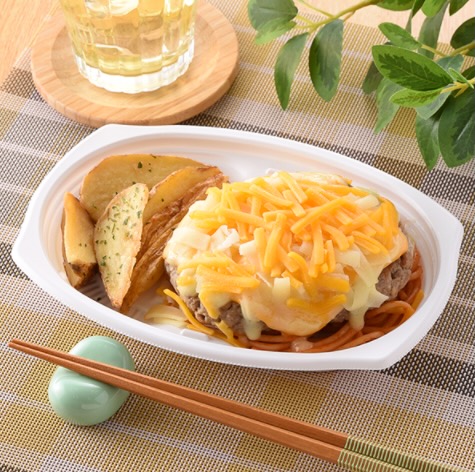 チーズをまとったハンバーグ
