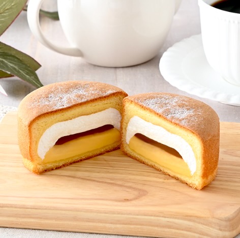 パンケーキにプリン入れちゃいました！