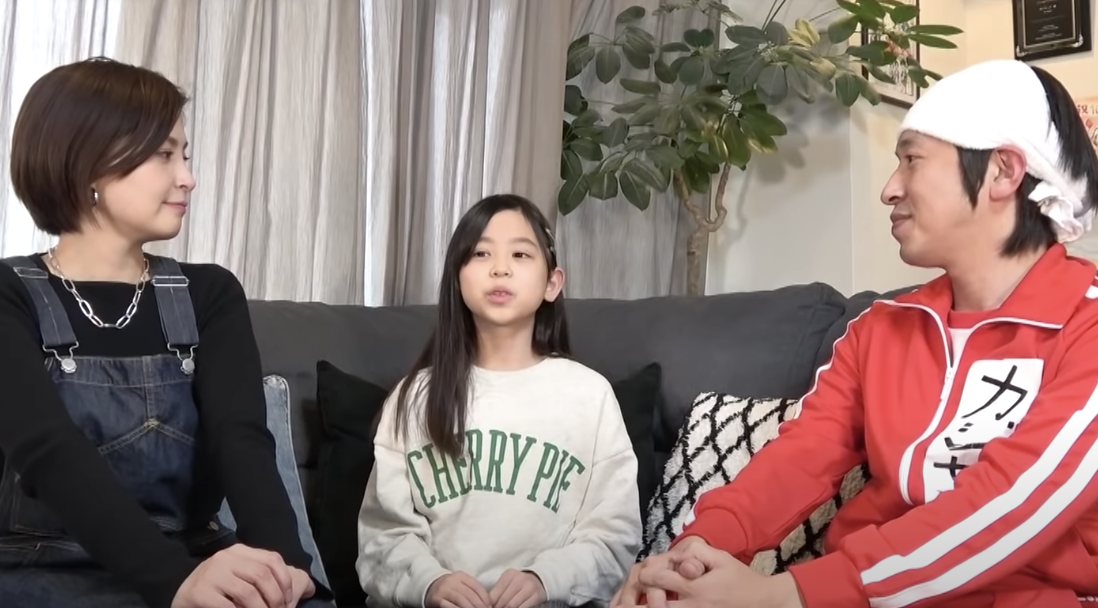 カジサックの娘かんちゃんが小学校を卒業! ヨメサックと共に卒業した気持ちや思い出を話す! | AppBank