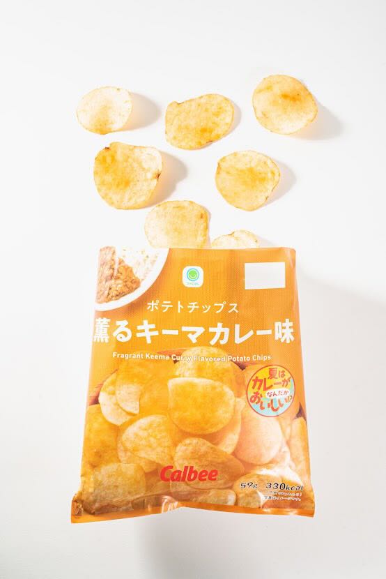 ファミマルポテトチップス薫るキーマカレー味