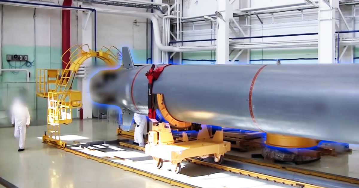 ロシアの終末兵器ポセイドン：核搭載可能な世界最大の〝止められない超魚雷〟が完成したとの報道
