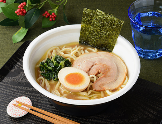 家系総本山吉村家監修　豚骨醤油ラーメン