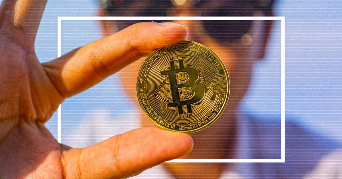 ビットコイン爆上げの裏で起きている……日本人が知らない「銀行預金」と「株式インデックス投資」の異変
