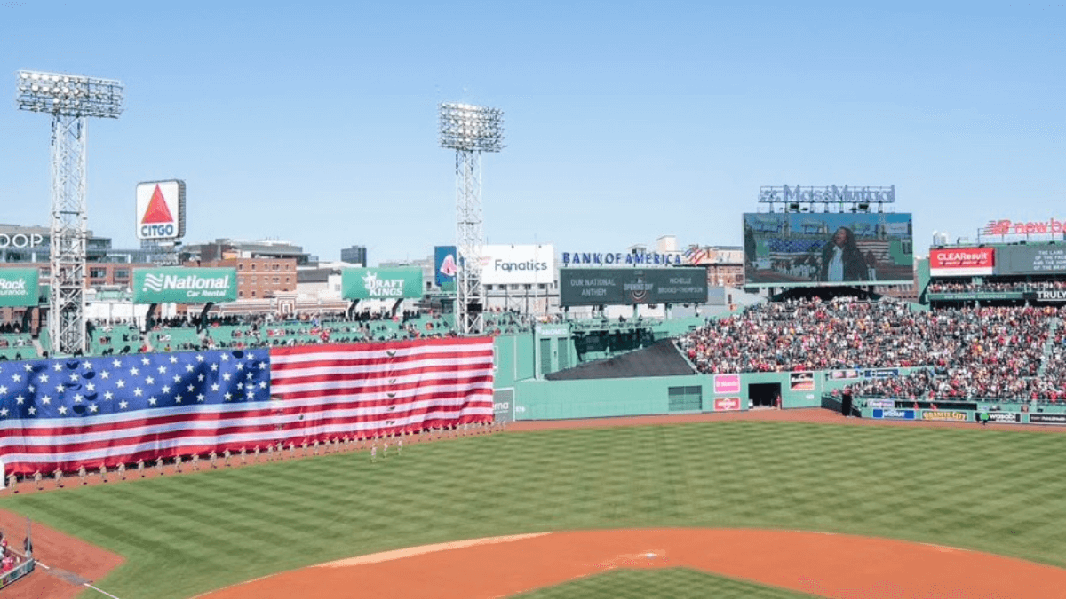 【MLB】吉田正尚選手がメジャー初ホームラン!! グリーンモンスターは何故あるの…!?