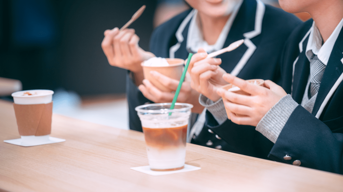 【心理テスト】「コミュニケーション」という言葉にぴったりな色は、次の4つのうちどれだと思う？
