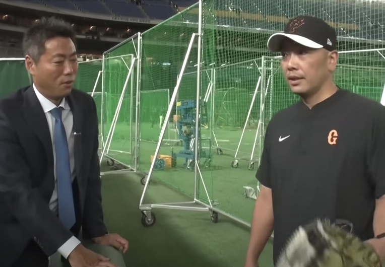 上原浩治が阿部慎之助コーチにインタビュー! キャッチャー陣の調子は? ピッチクロック導入への意見は? 対談内容を紹介!