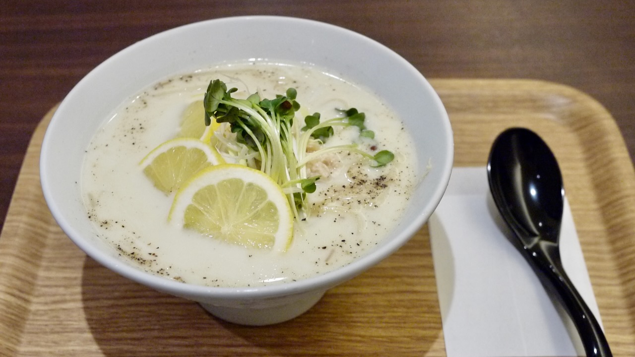 【激うま】鶏白湯+豆乳スープの“涼麺