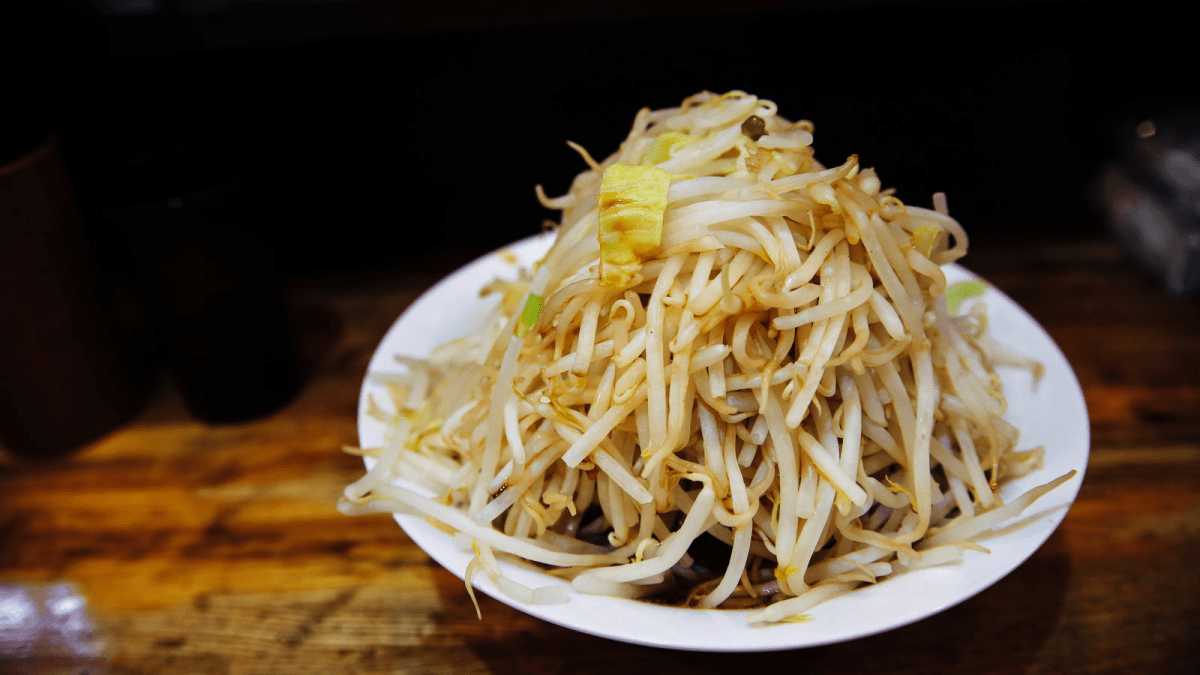 【池袋】二郎系ラーメンが食べられるオススメ店4選