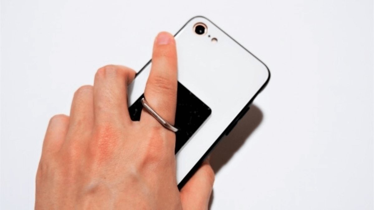 【Amazon】MagSafeのスマホリングはコレ一択!!セール実施で2,000円以下で買えるぞー!!
