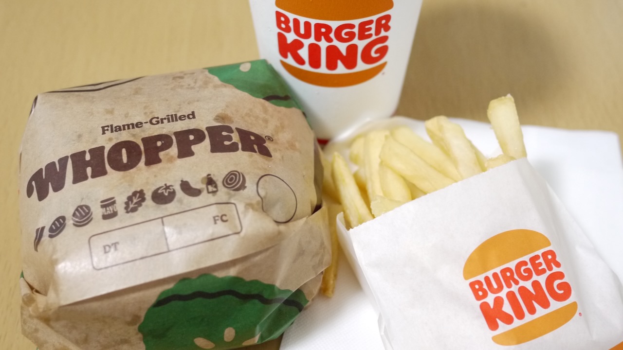 このセットが310円になるかもしれない埼玉優遇されすぎじゃない!? 翔んで埼玉セット食べてみた!