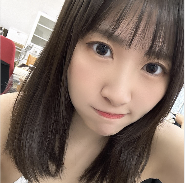 池田ゆうな、セクシーな胸元が露わになったアップ画像を披露「ゆうなちゃんめちゃくちゃ可愛い」「お美しいです」