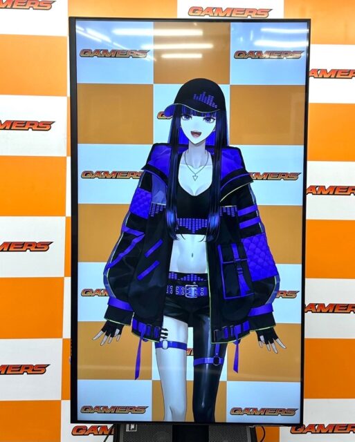 記事画像4: VTuber風のキャラクターが、サイバーパンク風の衣装でポーズをとっている。