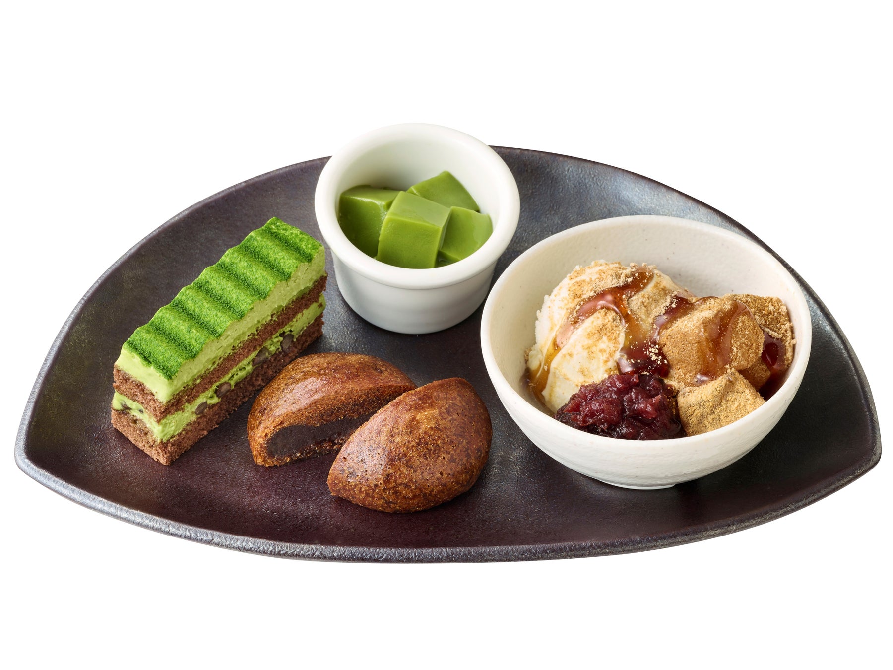 記事画像4: 抹茶のケーキ、ゼリー、アイスクリーム、あんこの和風デザート