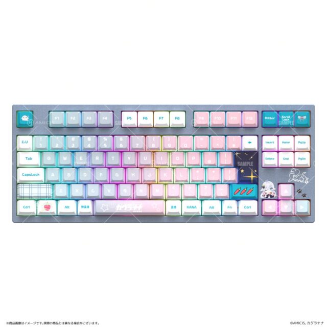 記事画像3: ピンクと水色のメカニカルキーボード、アニメ風キャラクターデザイン
