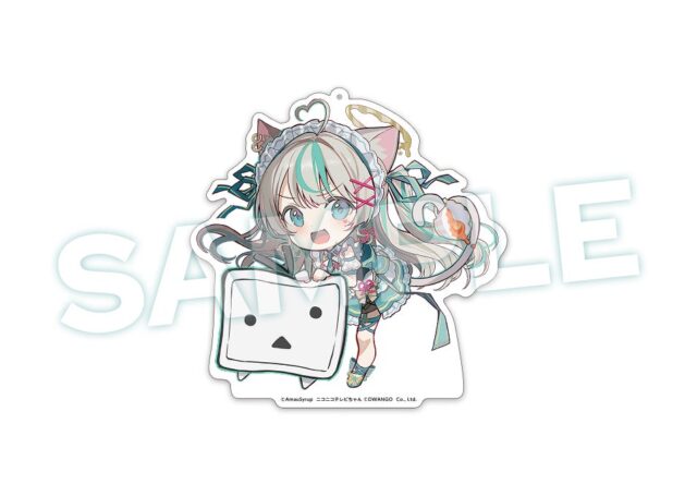 記事画像9: ネコミミと天使の輪を持つキャラクターが、画面のキャラクターを抱きしめている。