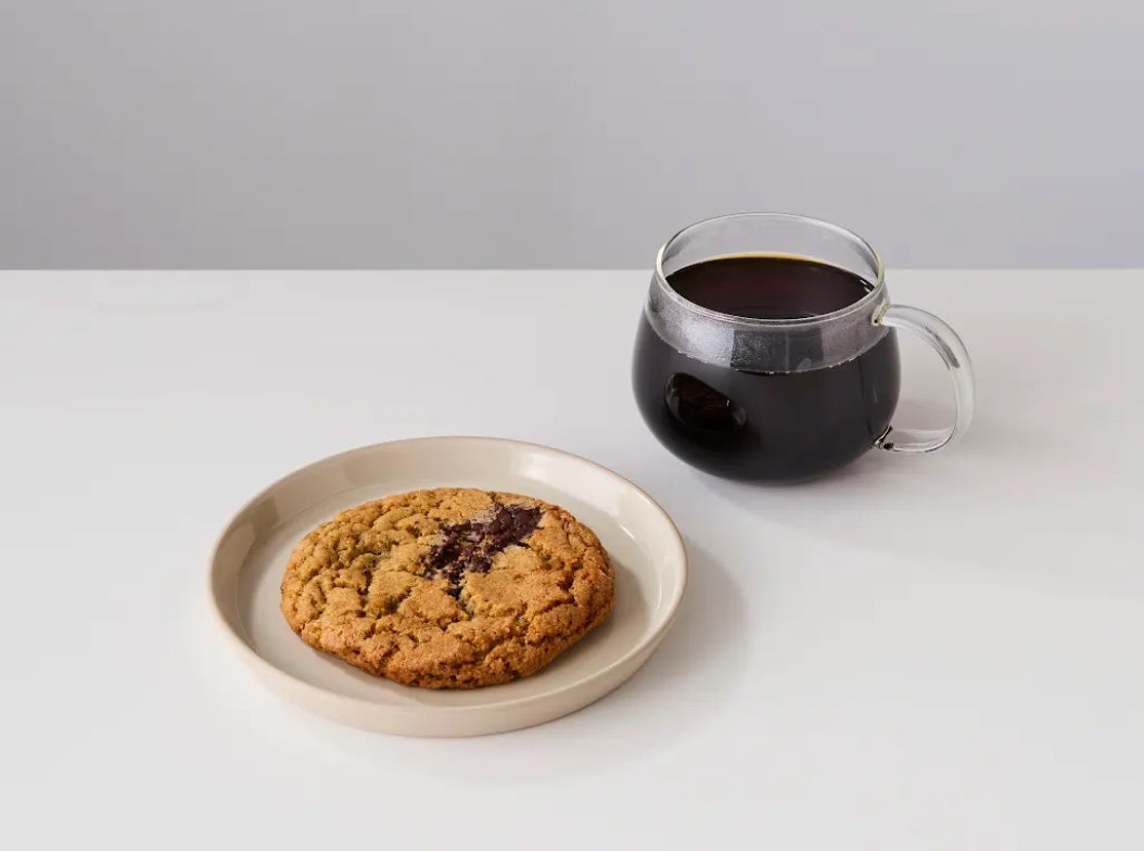 記事画像6: ココアチップクッキーとコーヒーがセットになった商品画像