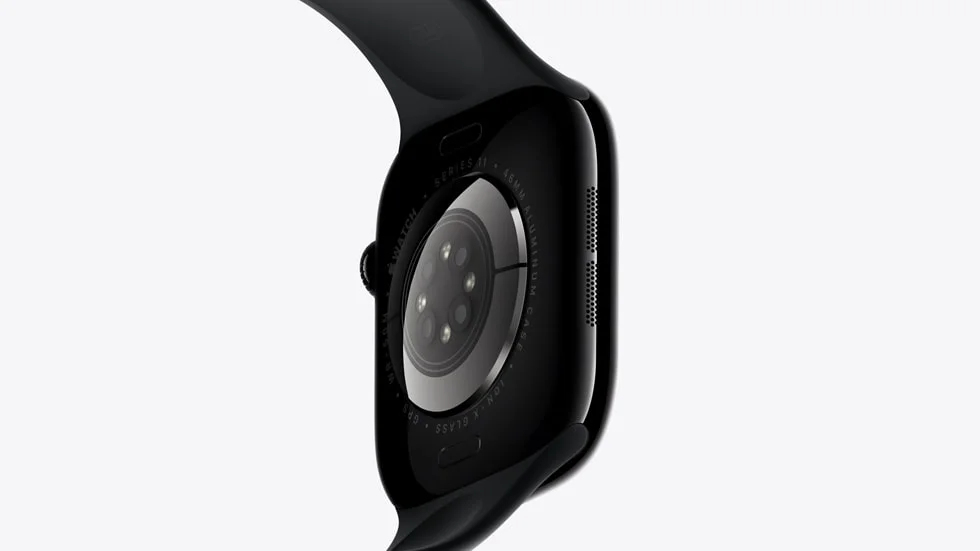 Apple Watch Series 11の裏面にある心拍数センサー