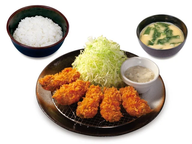 松のや カキフライ(5個)定食の全体像