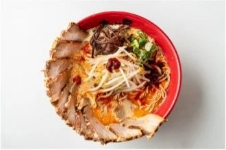 旨辛牛白湯スープの「赤チェンソー麺」