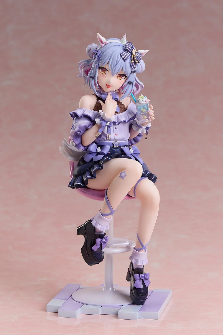 犬山たまき ユニコーン衣装 地雷風ver. 1/7スケールフィギュアの全体像。正面からのアングル。