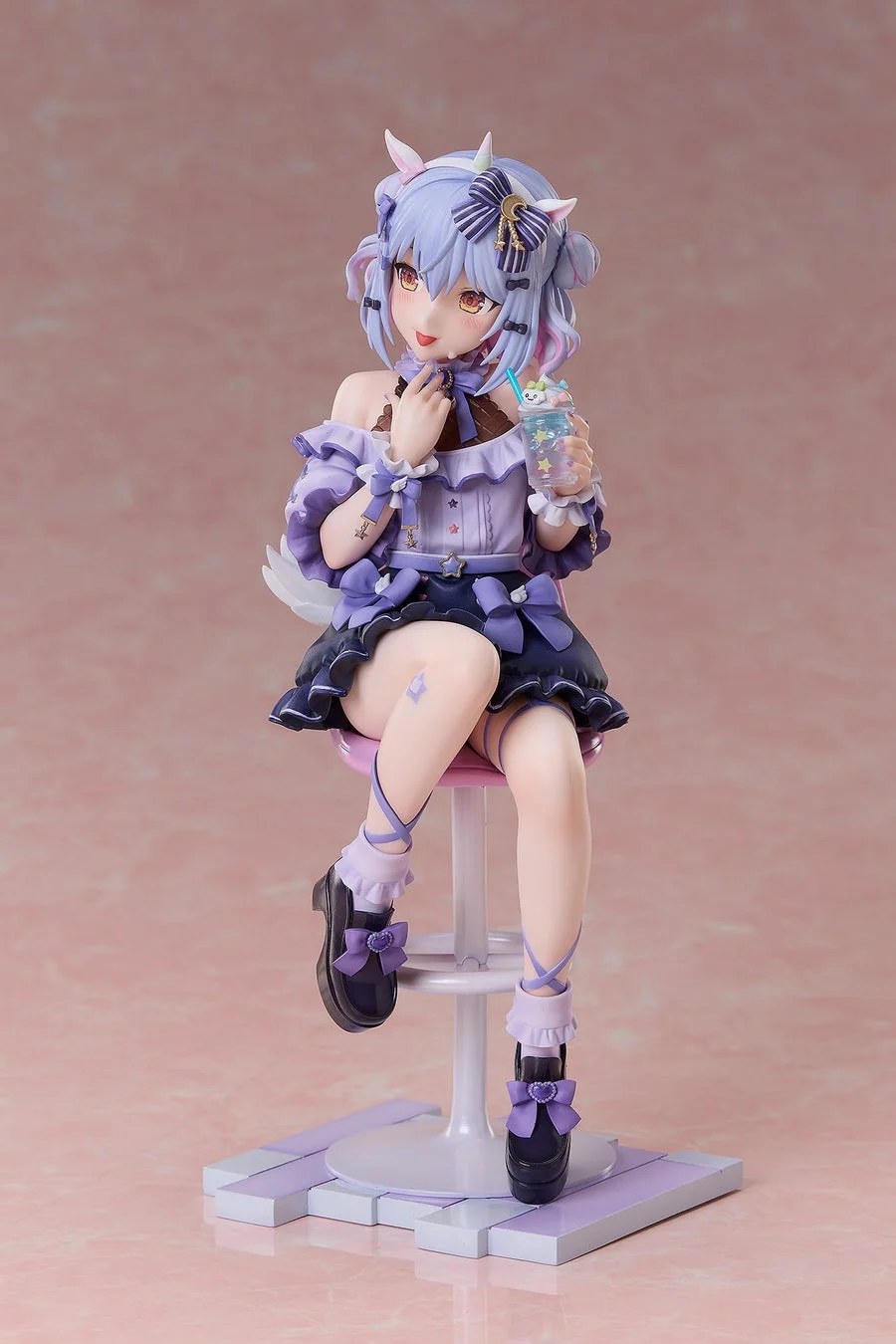 犬山たまき ユニコーン衣装 地雷風ver. 1/7スケールフィギュア。少し角度を変えた全体像。