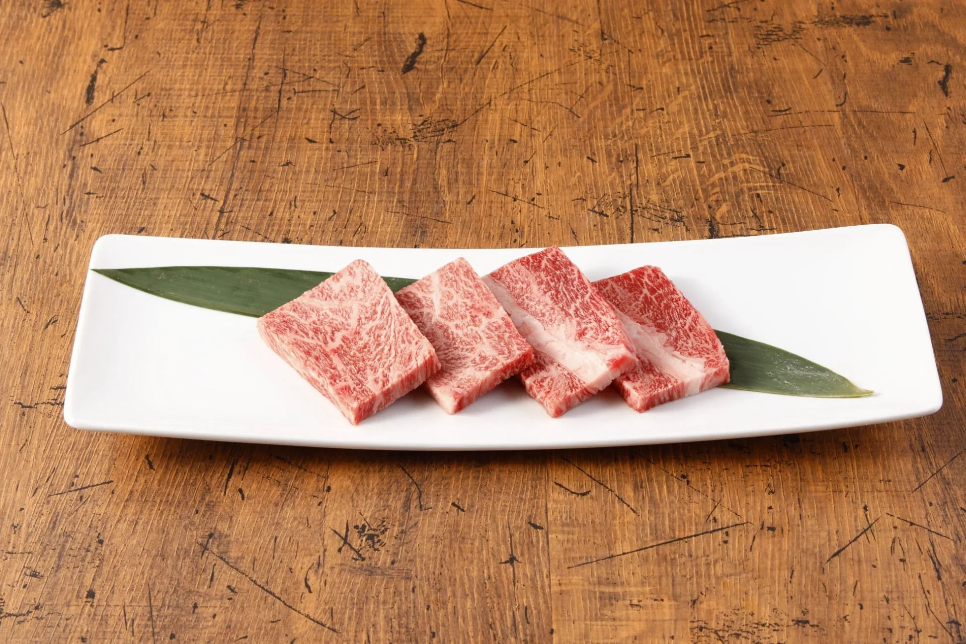 焼肉の和民「ニクの日」対象の鹿児島和牛ロース（生肉）