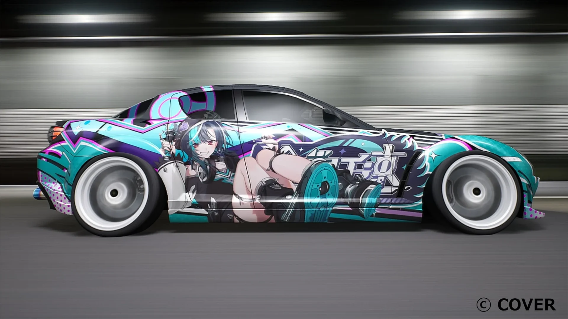 輪堂千速のバイナルデザインが施されたMAZDA RX-8（右側面）