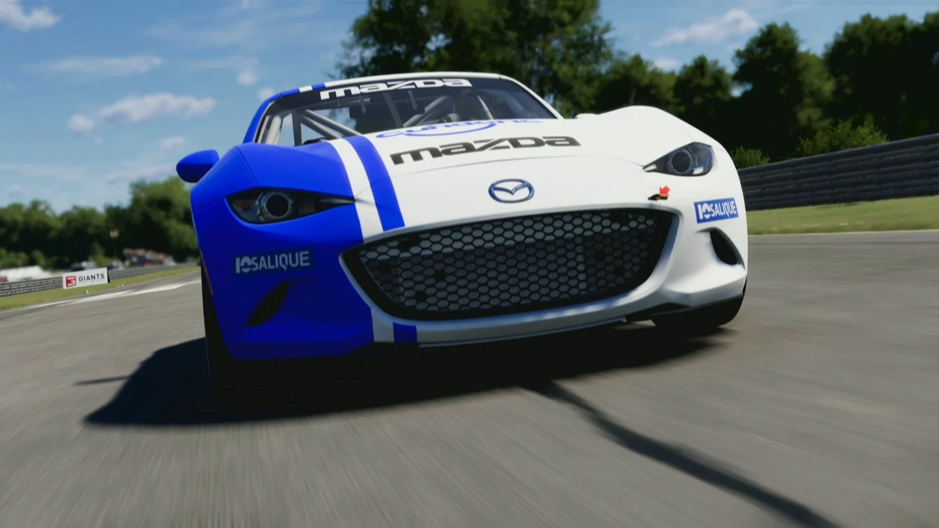 『Project Motor Racing』ゲーム内のマツダ車のフロント