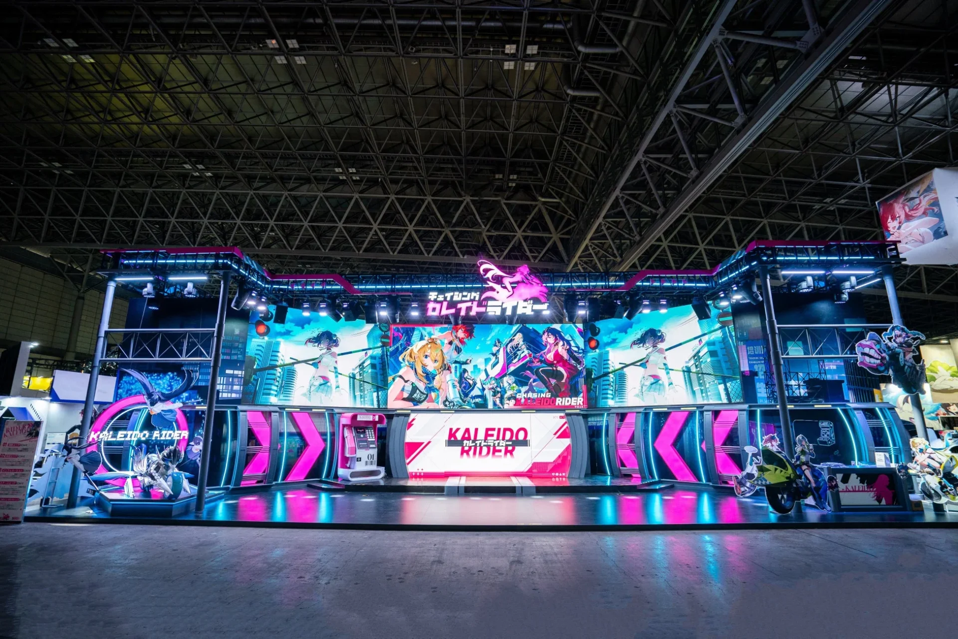 東京ゲームショウ2025に出展する『チェイシング・カレイドライダー』ブース全景