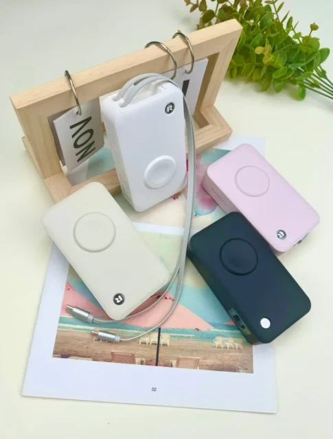 RORRY H1モバイルバッテリーのピンク、スターライト、ブラック、ホワイトの全4色