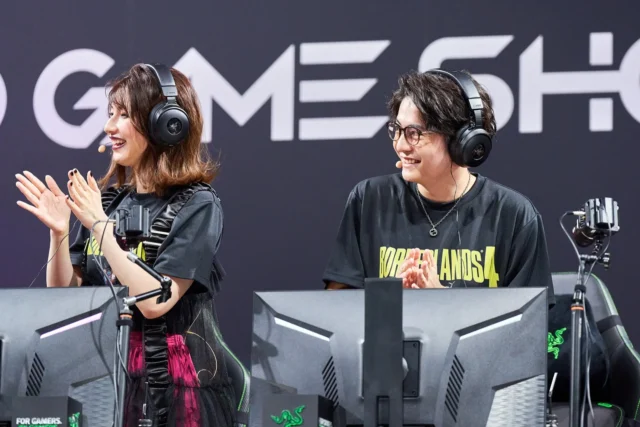 ボーダーランズ4TGSステージで協力プレイを楽しむ黒木ほの香さんとすでたきさん