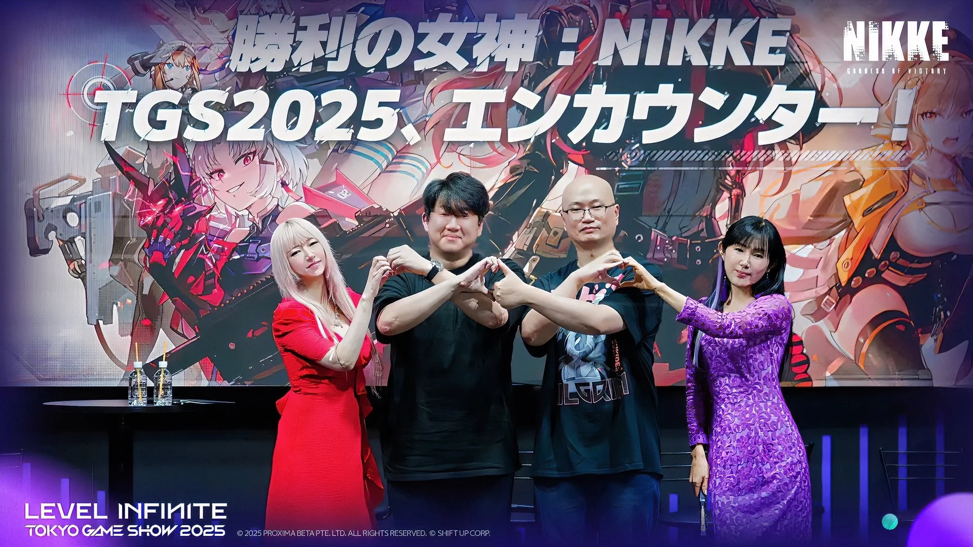 東京ゲームショウ2025ステージでの「NIKKE」声優陣と開発チーム