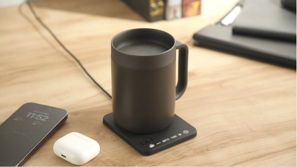 飲み物もスマホも快適に！　CIOから保温＆Qi2充電対応『MugWarmerⅡ』予約販売開始