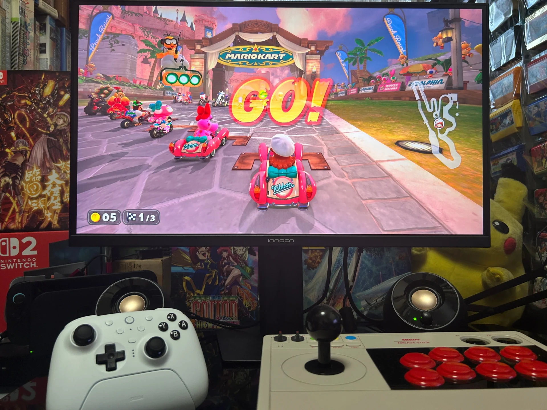 INNOCNモニターでマリオカートをプレイする様子