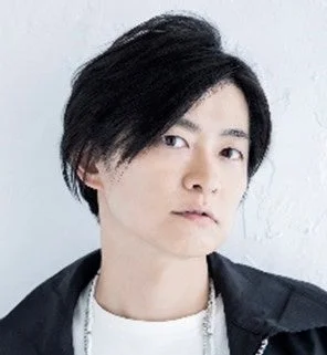 人気声優、下野紘さんのプロフィール写真