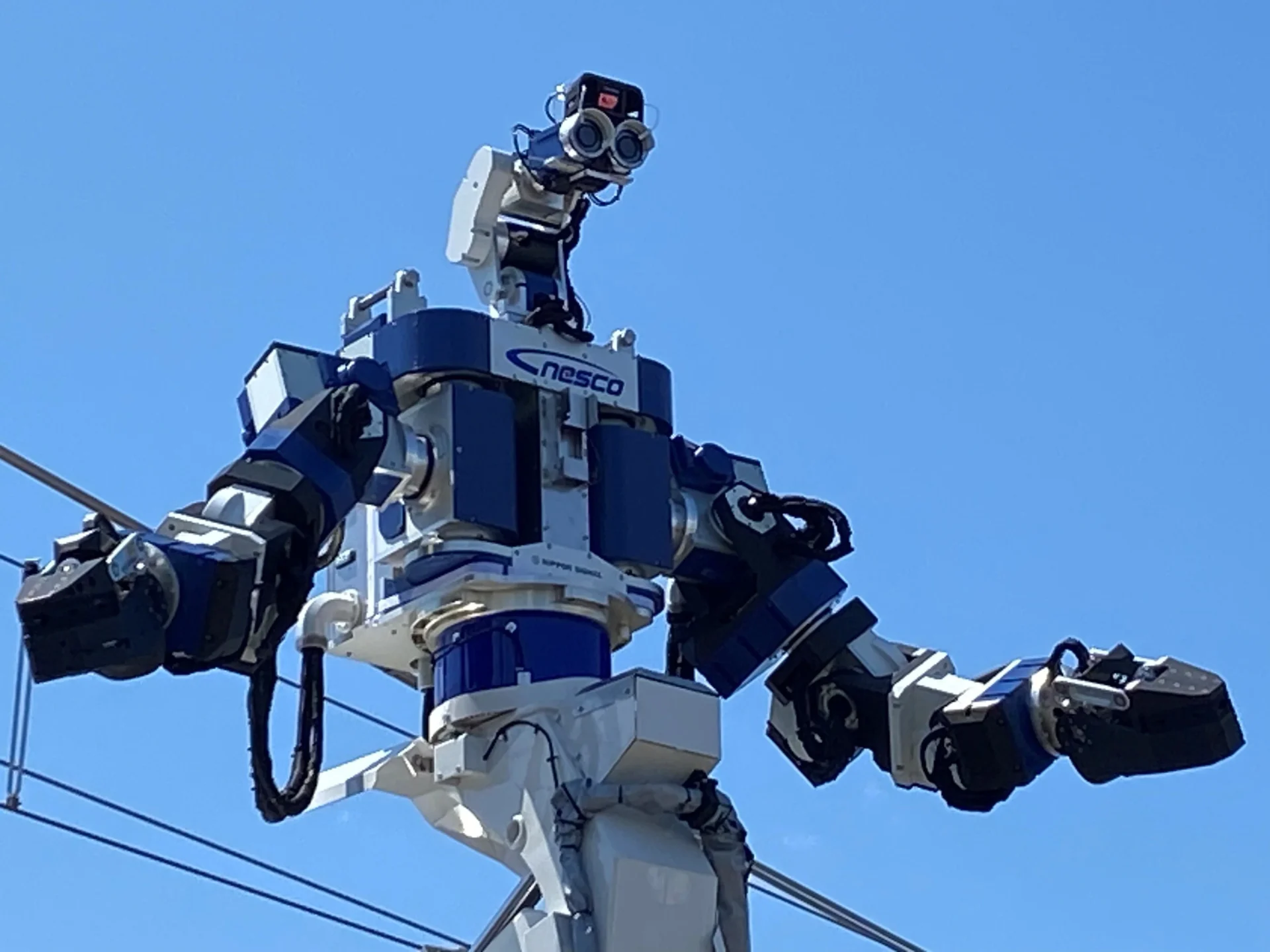 多機能鉄道重機「ZIZAI」の実機