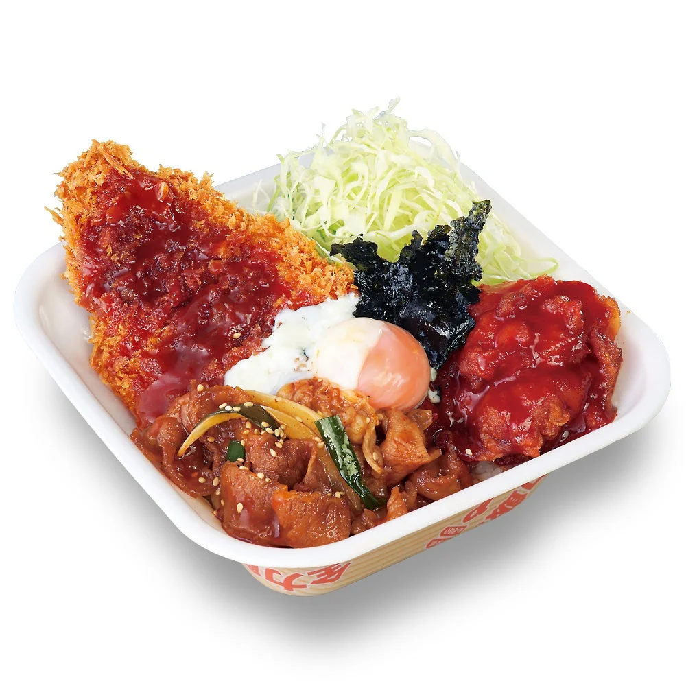 温玉が乗った牛豚鶏のプルコギビビンカツ丼弁当