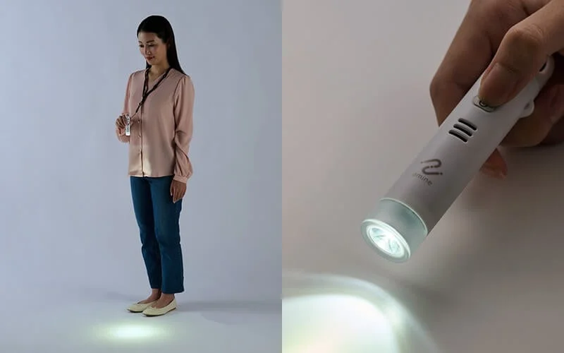 LEDライトを点灯して夜道を照らすiPhone連携防犯ブザー